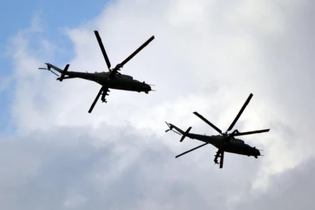 Finlandiyada iki helikopter toqquşdu