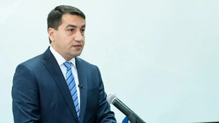 Hikmət Hacıyev: Etnik azərbaycanlıların İranda agent kimi yerləşdirilməsi iddiaları absurddur