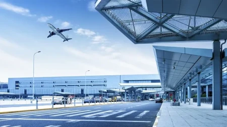 Bakı aeropotunda brilyant qaçaqmalçılığının qarşısı alındı