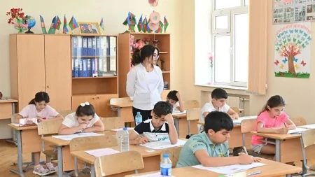 Kolleclərdə müəllim hazırlığı dayandırıldı