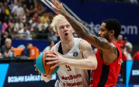 Rusiyalı basketbolçu Daniil Kasatkin Fransada saxlanılıb