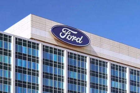 "Ford" ABŞ-da 115 mindən çox avtomobili geri çağırır