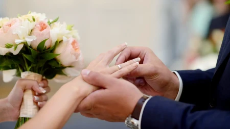17 yaşlı qızın 32 yaşlı kişiyə ərə verilməsinin qarşısı alındı