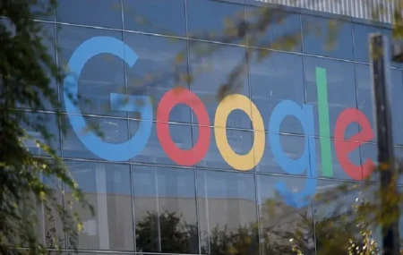 Google-un rəhbəri xəbərdarlıq etdi: Məlumata kor-koranə etibar etməyin