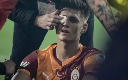 “Qalatasaray”ın oyunçusuna alışqan atan "Fənərbağça" azarkeşi saxlanıldı