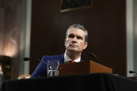 Pentaqon rəhbəri: ABŞ kosmosda dominant olmalıdır