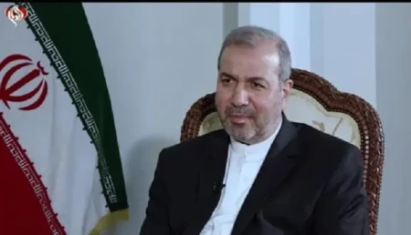 İran səfiri: İraq tankerləri Hörmüz boğazını sərbəst şəkildə keçə bilər