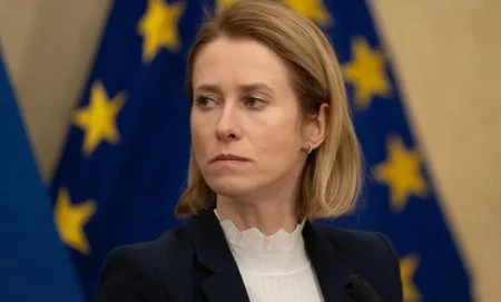 Kaya Kallas ABŞ-ın Rusiya neftinə "yumşalmasını" təhlükəli presedent adlandırıb