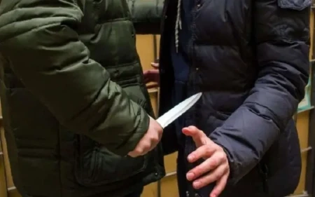 Ağstafada 8-ci sinif şagirdi bıçaqlandı: