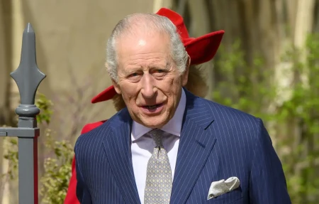 ABŞ-da Kral III Çarlzın səfəri öncəsi yanlışlıqla Avstraliya bayraqları asılıb