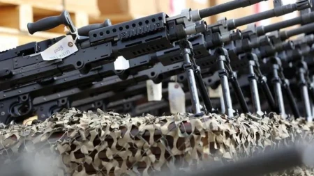 Qlobal hərbi xərclər ötən il təxminən 2,9 trilyon dollarla rekord təzələdi