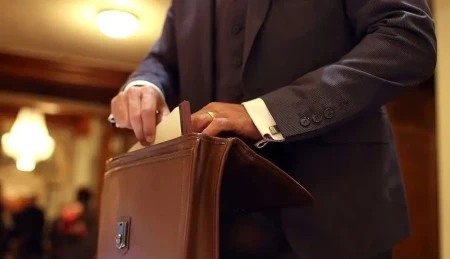 27 vəzifəli şəxs barəsində intizam tədbiri görülüb