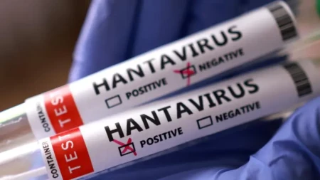 "MV Hondius" gəmisindən təxliyə edilən iki nəfərin hantavirus testi pozitiv çıxıb