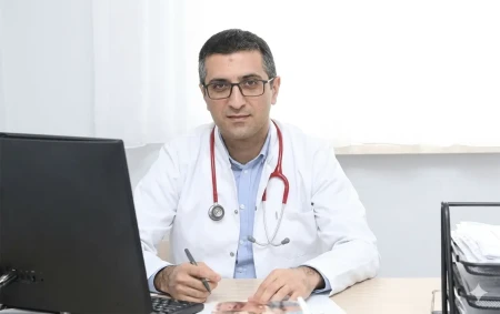 Azər Əhmədov vəzifəsindən azad edildi