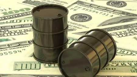 "Brent" markalı neftin bir bareli 108,06 dollardan satılır
