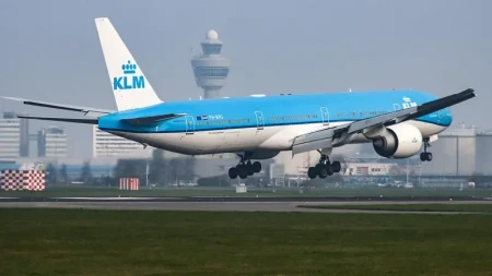 KLM kabin heyəti üzvü hantavirus şübhəsi ilə xəstəxanaya yerləşdirilib