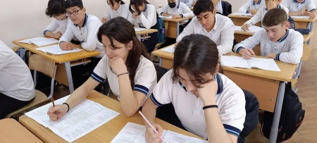 Paytaxtda 99 minə yaxın şagird monitorinqə cəlb olunacaq