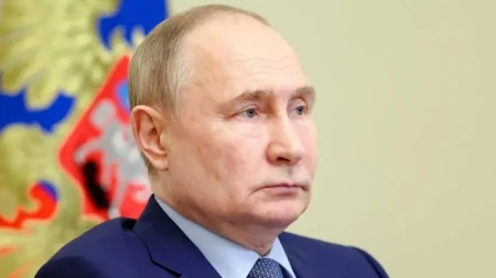 Putin: Kiyev daxili siyasətdəki vəziyyətə görə böhranı həll etməyə hazır deyil