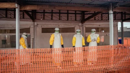 Afrikada Ebola virusu həyəcanı davam edir