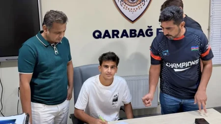 "Qarabağ" pakistanlı futbolçu transfer etdi