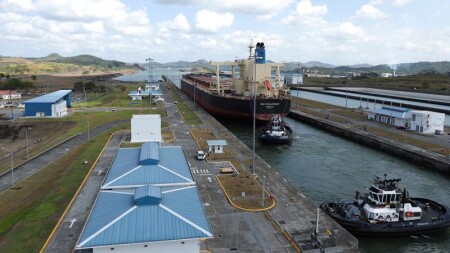 El Nino Panama kanalında gəmi keçidlərinin sayını azaldılır