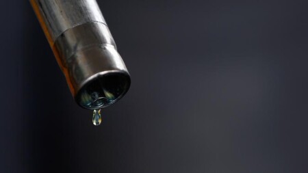 Rusiya dizel yanacağı ixracına qoyulan qadağanı oktyabrın sonunadək uzatdı
