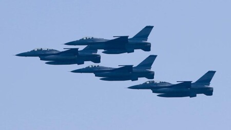 NATO təyyarələri Litva hava məkanına daxil olan pilotsuz uçuş aparatını vurub