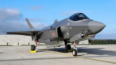F-35 təyyarələrinin detalları səhvən Hong Konga göndərilib və itib