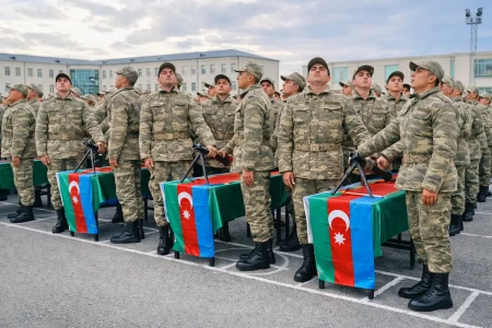 Hərbçilərin maaş və pensiyaları artırılır