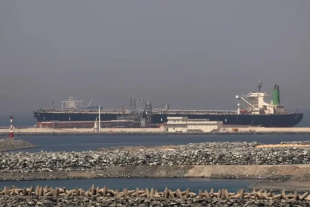 SEPAH Hörmüzdə Toqo bayrağı altında üzən neft tankerini vurub