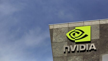 Nvidia CEO-su süni intellektin bəşəriyyəti məhv edə biləcəyi iddialarını “qiyamət ssenariləri” adlandırıb