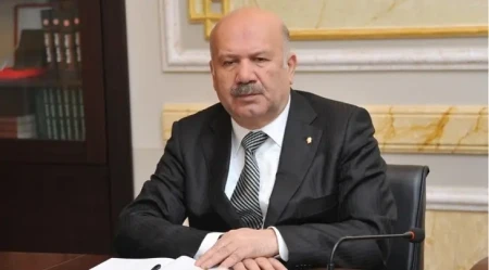 Hünəriniz çatırsa, o camaatın qarşısına özünüz çıxın! -