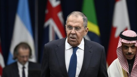 Lavrovla bağlı narazılıq G20-də ənənəvi ailə fotosunun çəkilməsinə mane olub