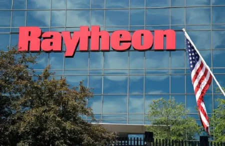 Pentaqon "Raytheon"dan 24,4 milyard dollarlıq raket alır