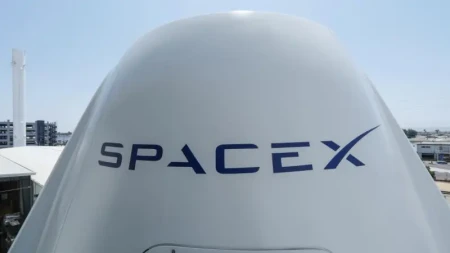 Aİ SpaceX-dən Ukraynada Starlink xidmətini tam gücü ilə bərpa etməyi tələb edib