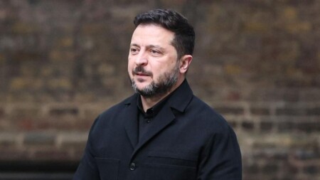 Zelenski: Ukrayna ordusunun cəbhədəki mövqeləri güclənib